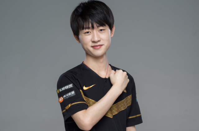 容对位情况 容对位情况