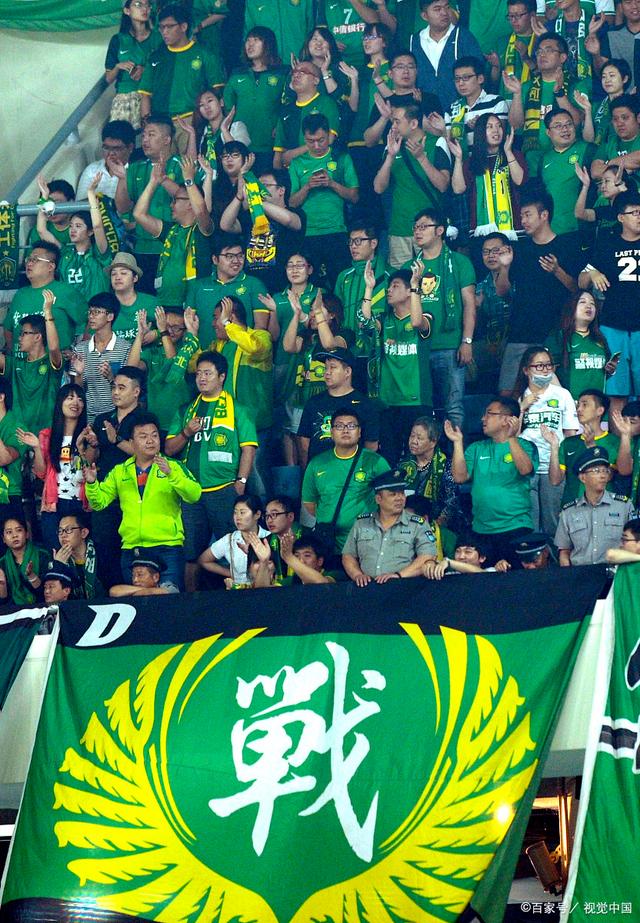 巴黎的小组 巴黎的小组