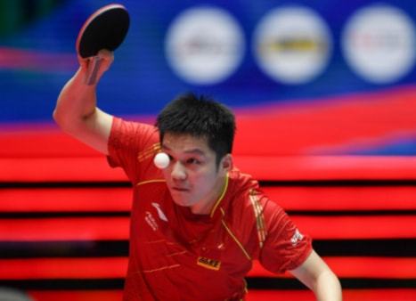 面为球员建 面为球员建